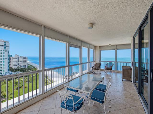 Apartment for sale in Naples, Florida