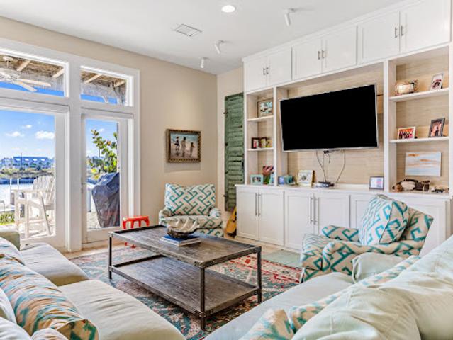 Apartment for sale in Port Aransas, Texas
