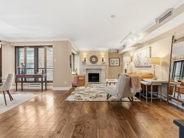 Apartment for sale in Woburn, Ontario