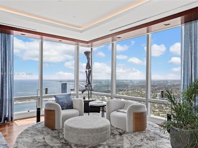 Apartment for sale in Miami, Florida