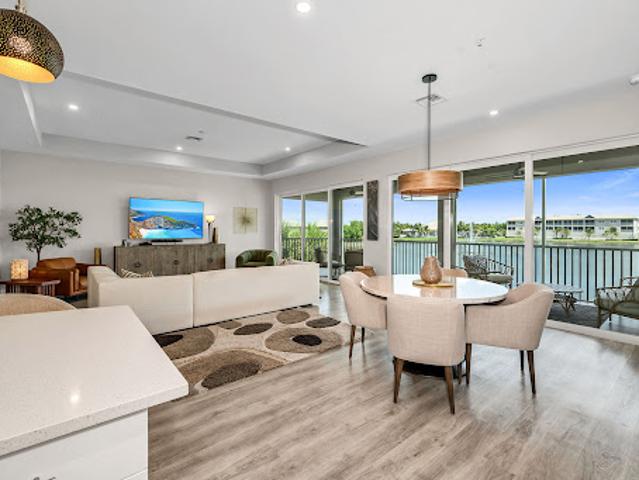 Apartment for sale in Naples, Florida