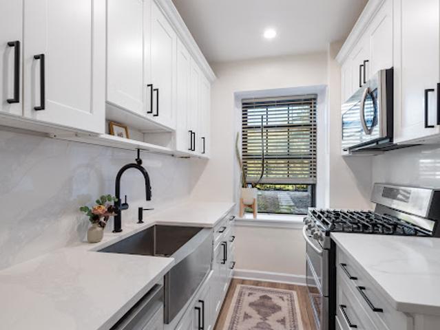 Apartment for sale in Village of Scarsdale, Westchester County