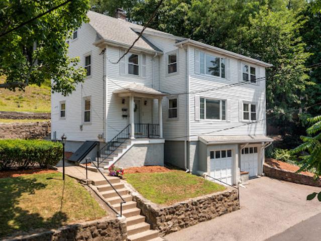 Apartment for sale in Watertown, Massachusetts