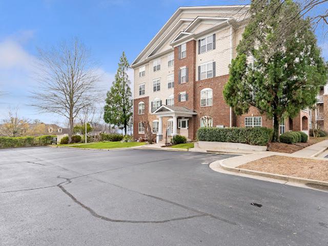 Apartment for sale in Alpharetta, Georgia