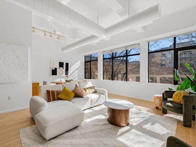 Apartment for sale in Boston