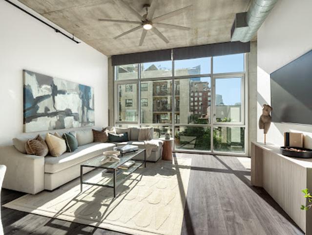 Apartment for sale in San Diego, California