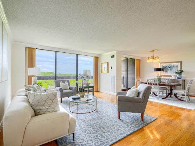 Apartment for sale in Gibsonton, Maryland