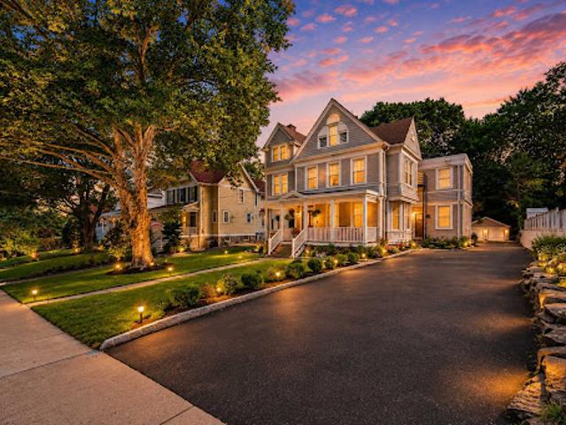 Apartment for rent in Tenafly, New Jersey