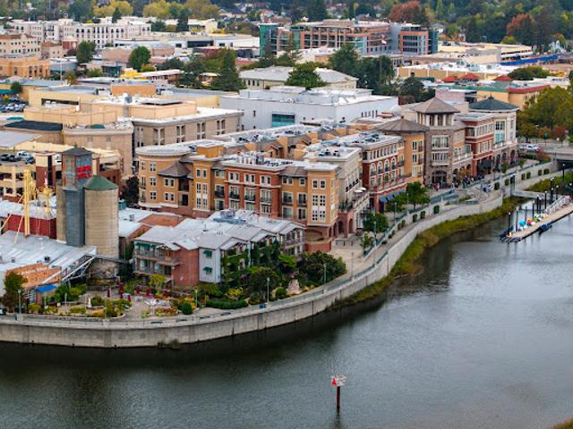Apartment for sale in Napa, California