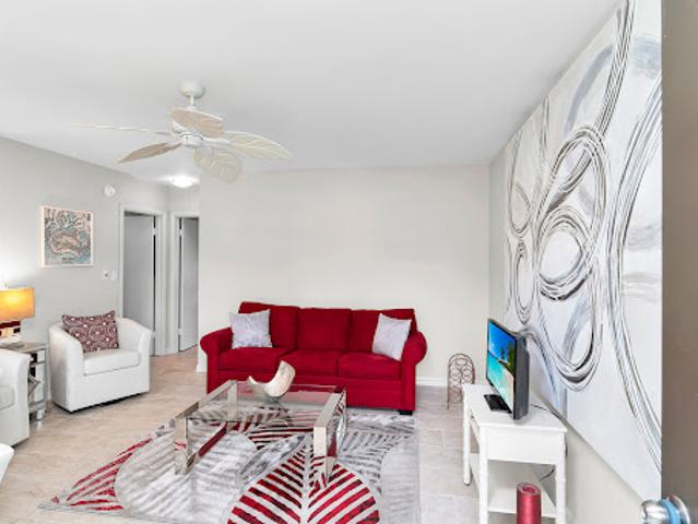 Apartment for sale in Marco Island, Florida