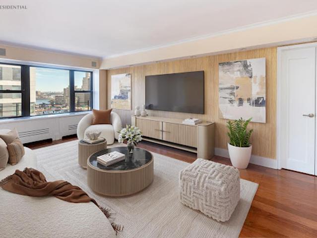 Apartment for sale in Arverne, New York