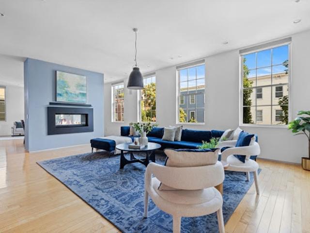 Apartment for sale in Boston, Massachusetts
