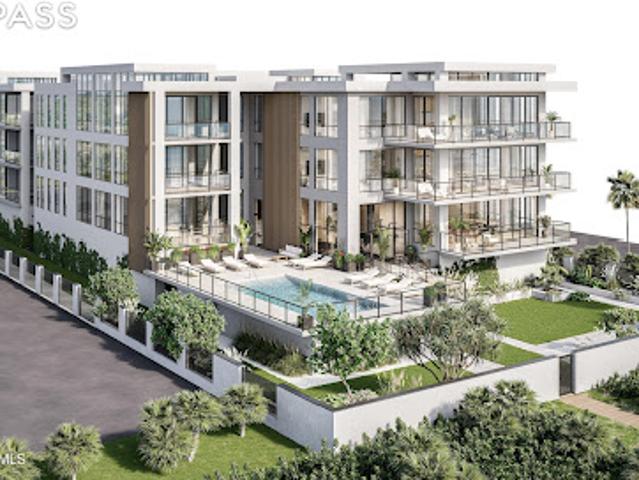 Apartment for sale in Cocoa Beach, Florida