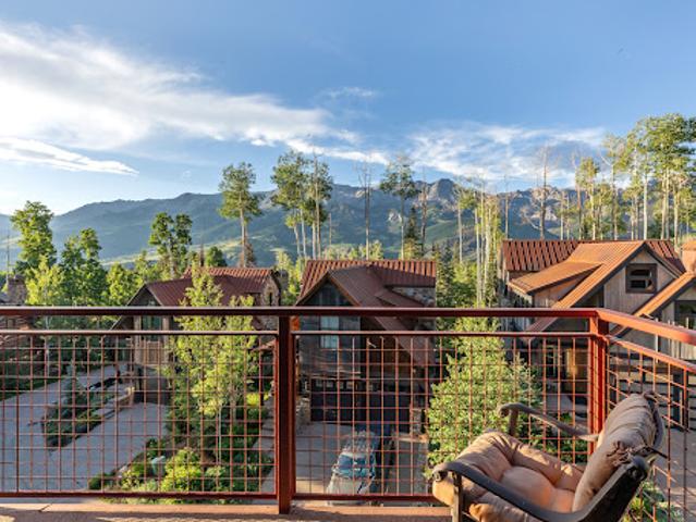 Apartment for sale in Mountain Village, Colorado