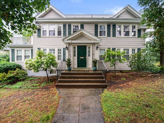 Apartment for sale in Watertown, Massachusetts