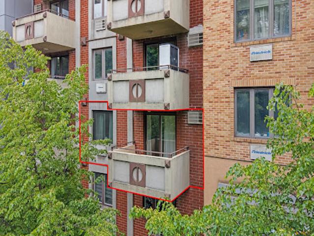Apartment for sale in Arverne, New York