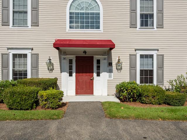 Apartment for sale in Woburn, Massachusetts