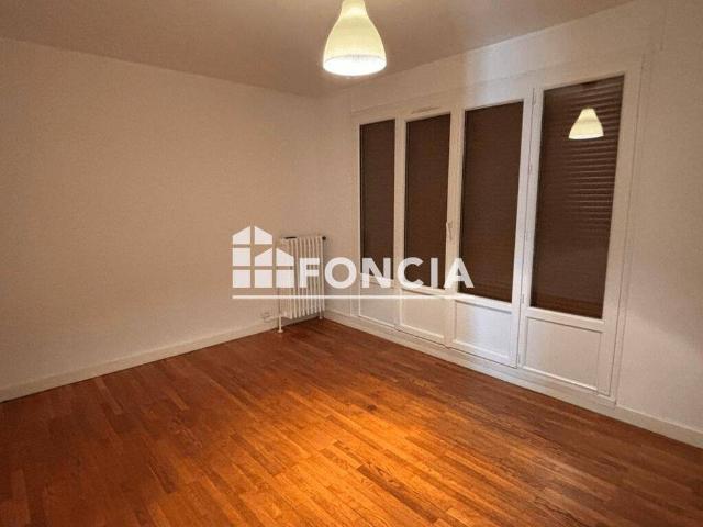 Studio location à Alliés Alpins, Grenoble