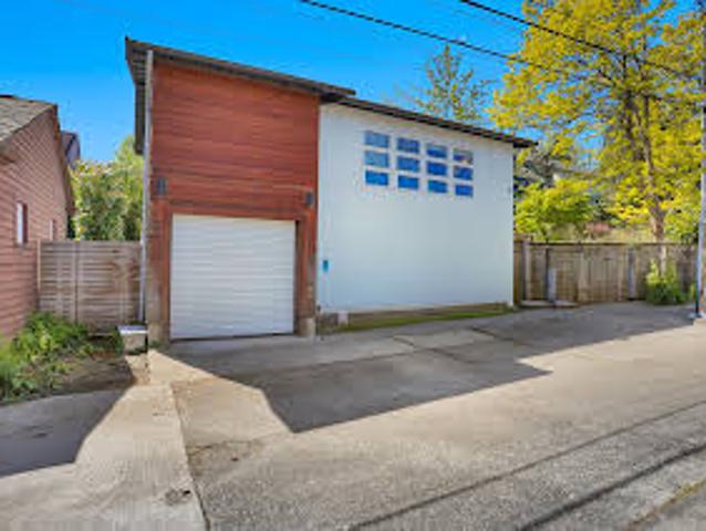 Apartment for sale in Seattle