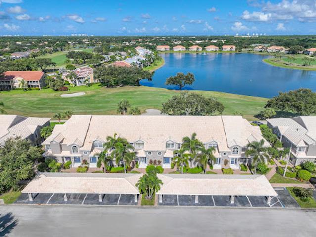 Apartment for sale in Bonita Springs, Florida
