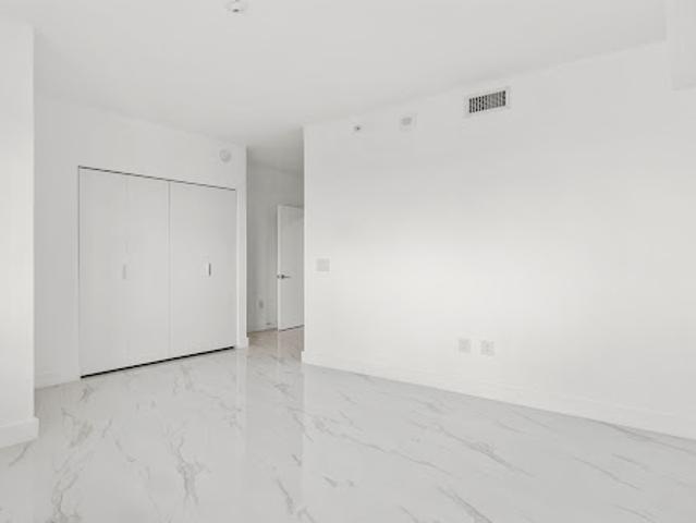 Apartment for sale in Miami, Florida