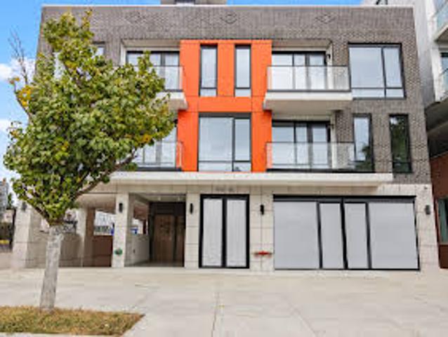 Apartment for sale in Flushing Apartment for sale in Flushing