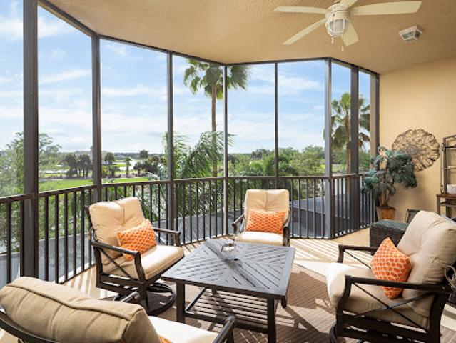 Apartment for sale in Naples, Florida