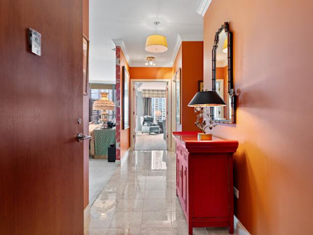 Apartment for sale in Chicago Park, Illinois