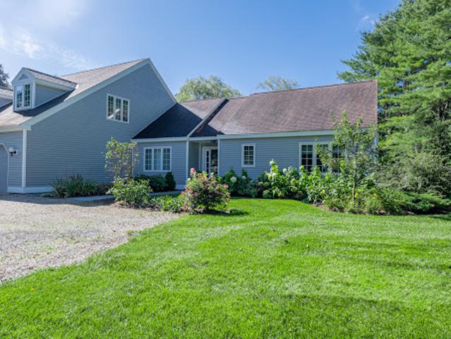 Apartment for sale in Bennington, Vermont