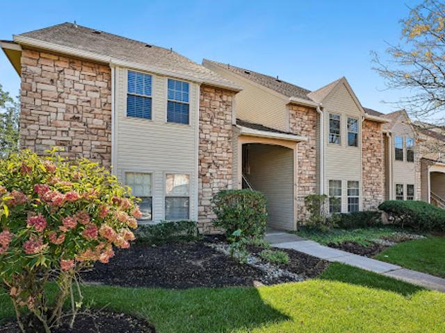 Apartment for sale in Cherry Hill Township, Camden County