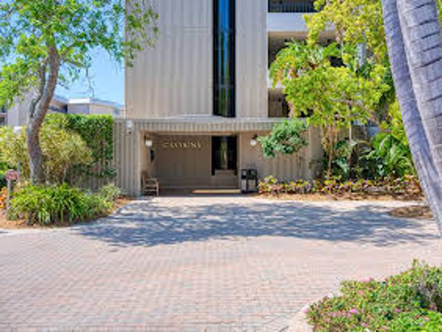 Apartment for sale in Sarasota