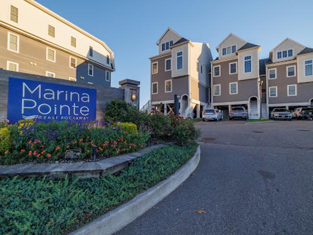 Apartment for sale in Nassau, New York