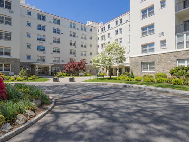 Apartment for sale in Eastchester, New York