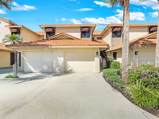 Apartment for sale in Fort Myers, Florida