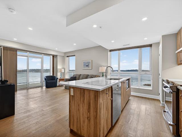 Apartment for sale in Gananoque, Ontario