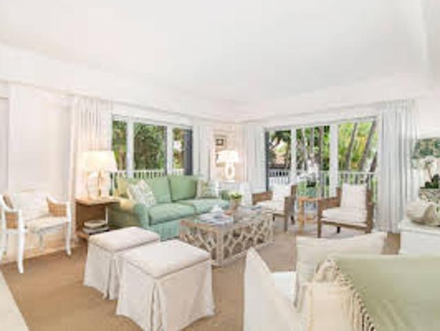 Apartment for sale in Palm Beach
