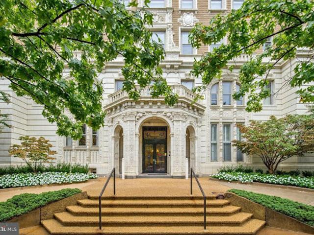 Apartment for sale in Washington DC