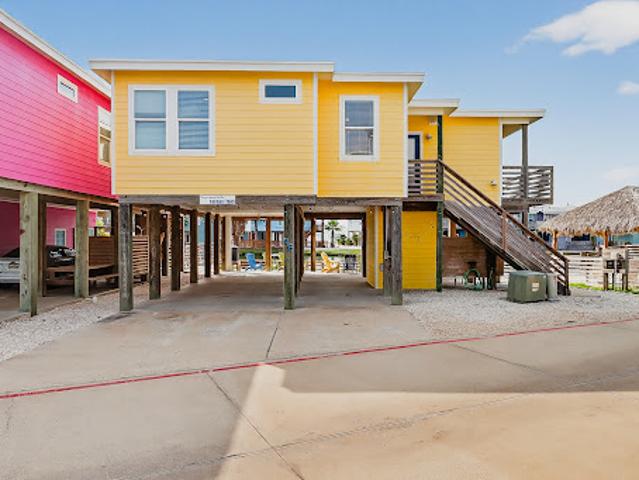 Apartment for sale in Port Aransas, Texas