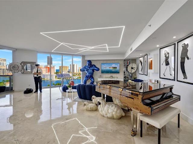 Apartment for sale in Aventura, Florida