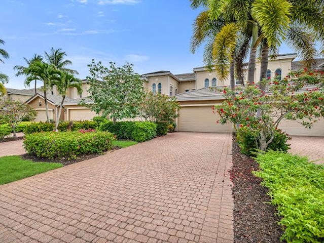 Apartment for sale in Naples, Florida