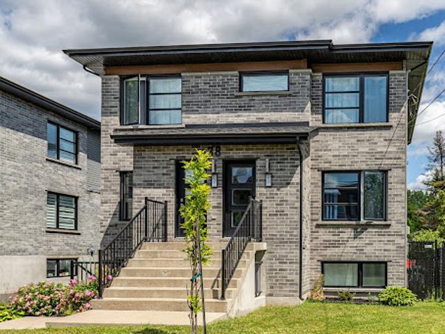 Apartment for sale in Saint-constant