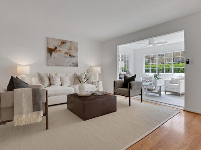 Apartment for sale in Brookhaven