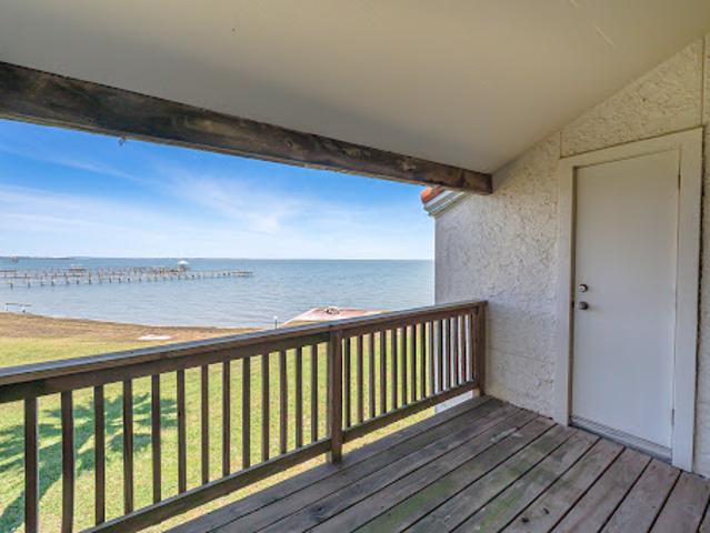 Apartment for sale in Rockport, Texas