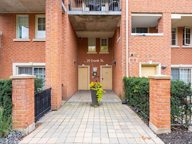 Apartment for sale in Toronto, Golden Horseshoe
