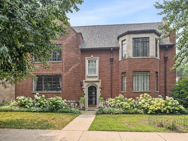 Apartment for sale in Evanston, Illinois