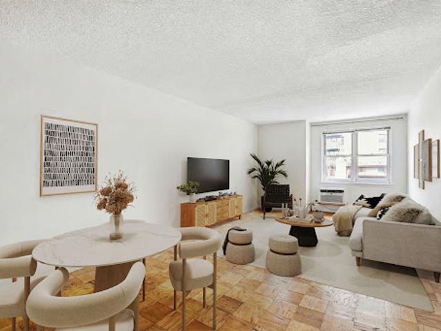 Apartment for sale in Arverne, New York