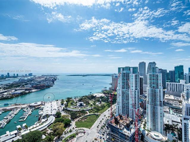 Apartment for sale in Miami, Florida