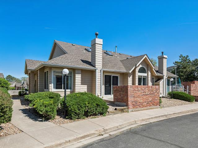 Apartment for sale in Aurora, Colorado