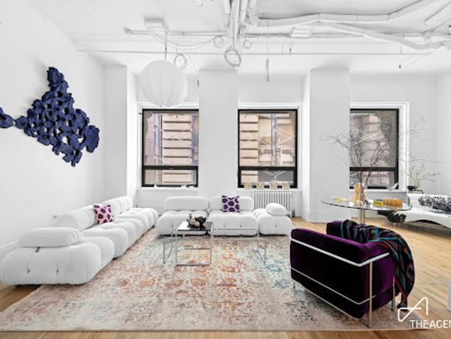 Apartment for sale in Arverne, New York