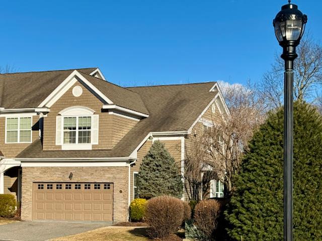 Apartment for sale in Litchfield